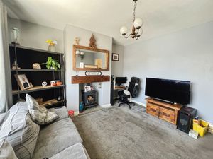 Lounge- click for photo gallery